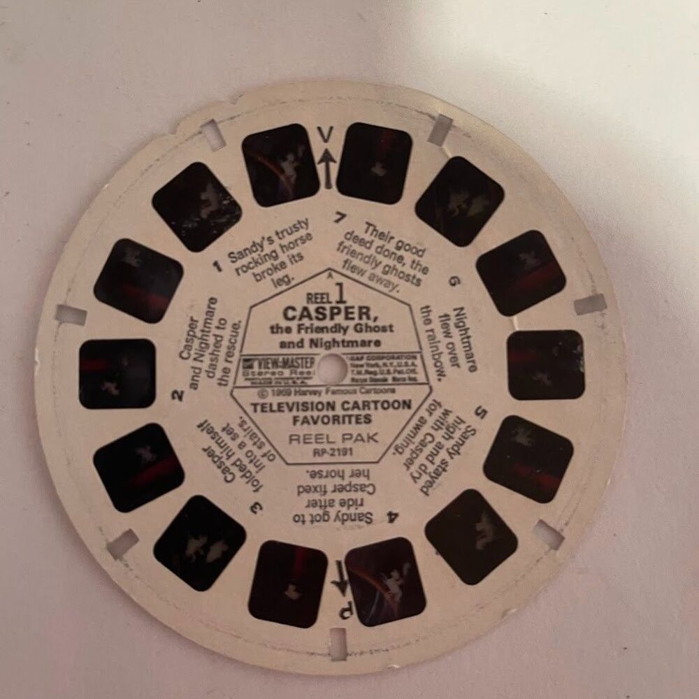 VTG Viewmaster 15 reels lot Disneyland, Disney, Monsters, Hanna Barbara w/ case - Picture 9 of 16